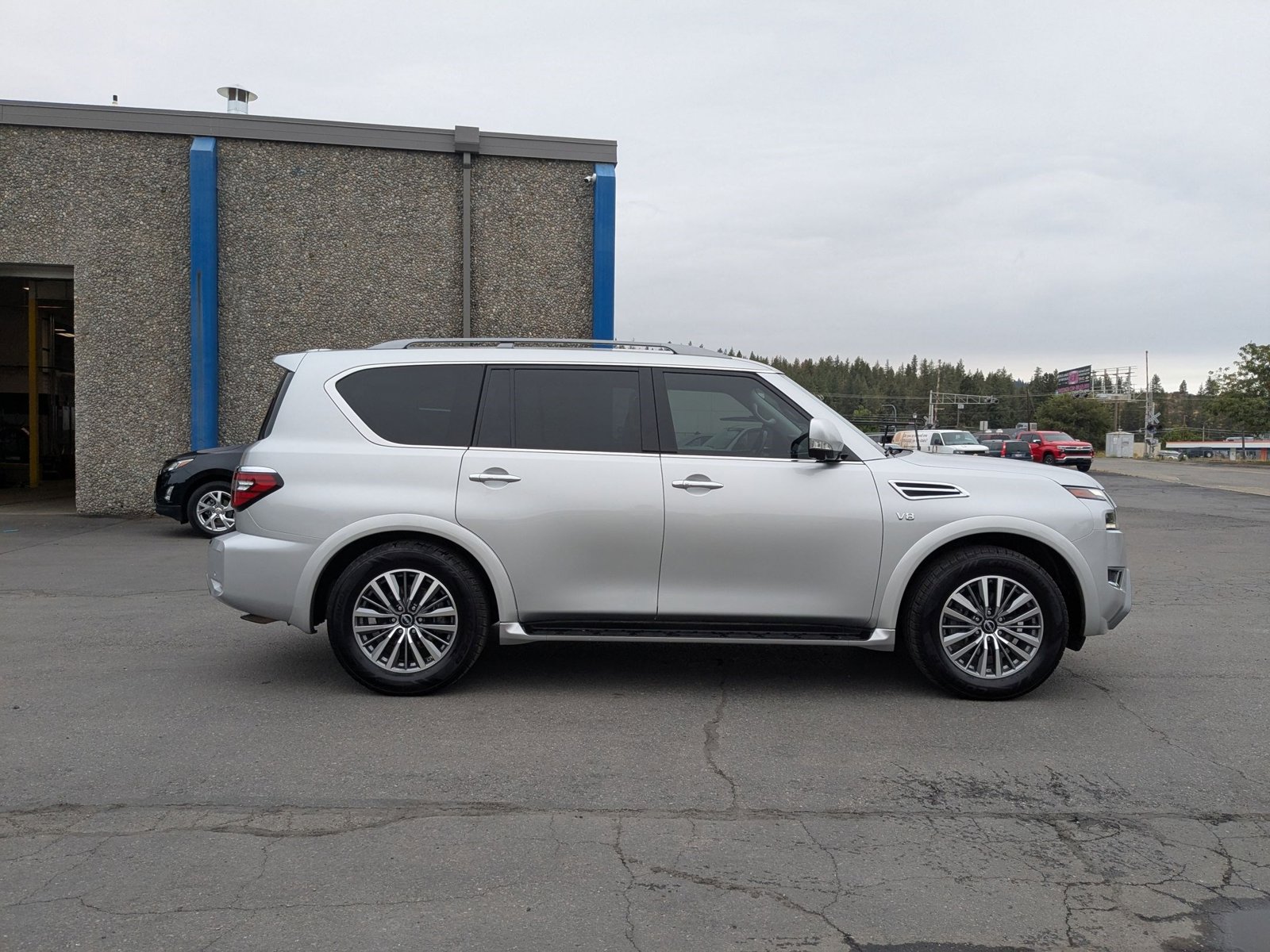 2021 Nissan Armada SL photo 4