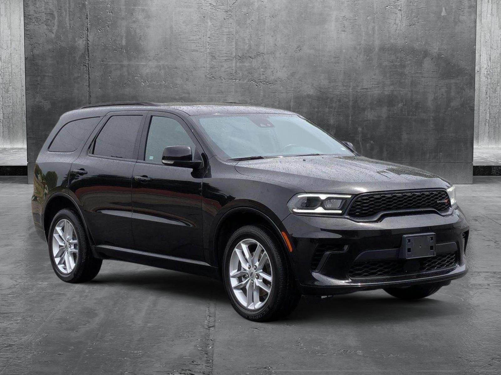 2024 Dodge Durango GT Plus photo 3