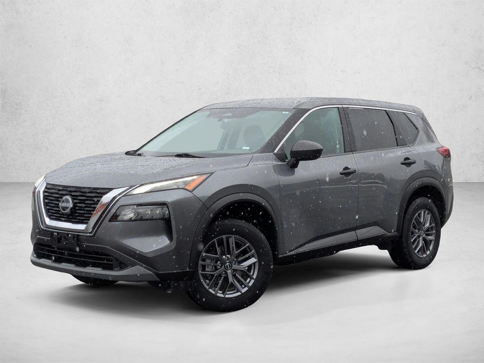 2023 Nissan Rogue S's photo