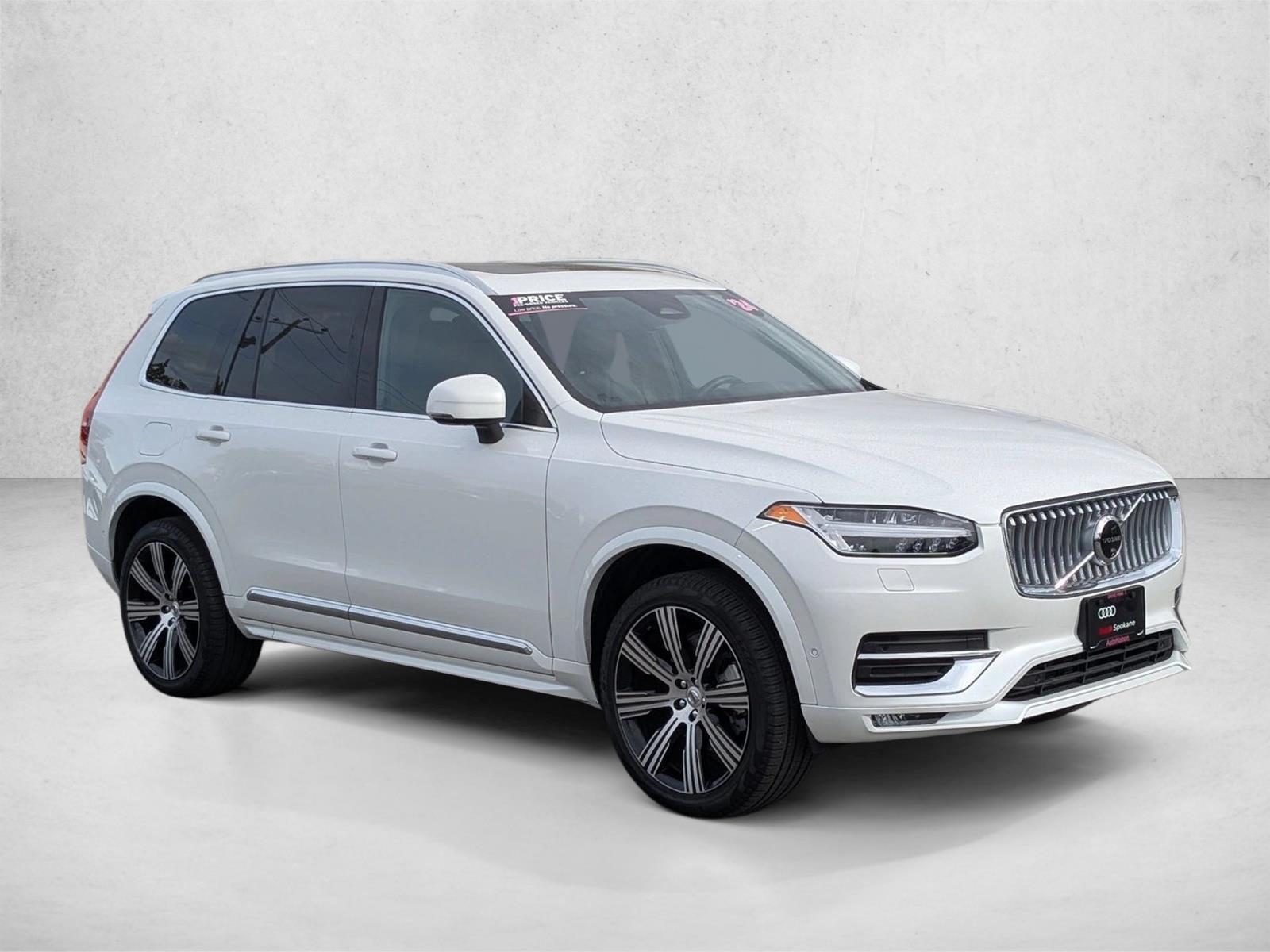 2024 Volvo XC90 B5 Plus photo 2