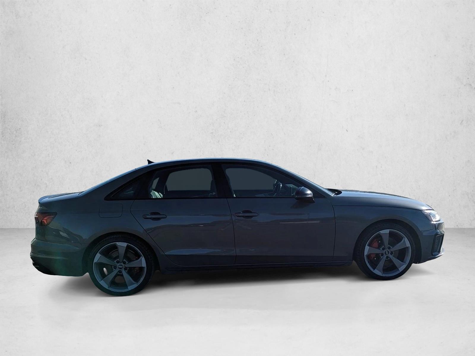 2023 Audi A4 S line Quattro Premium Plus photo 4