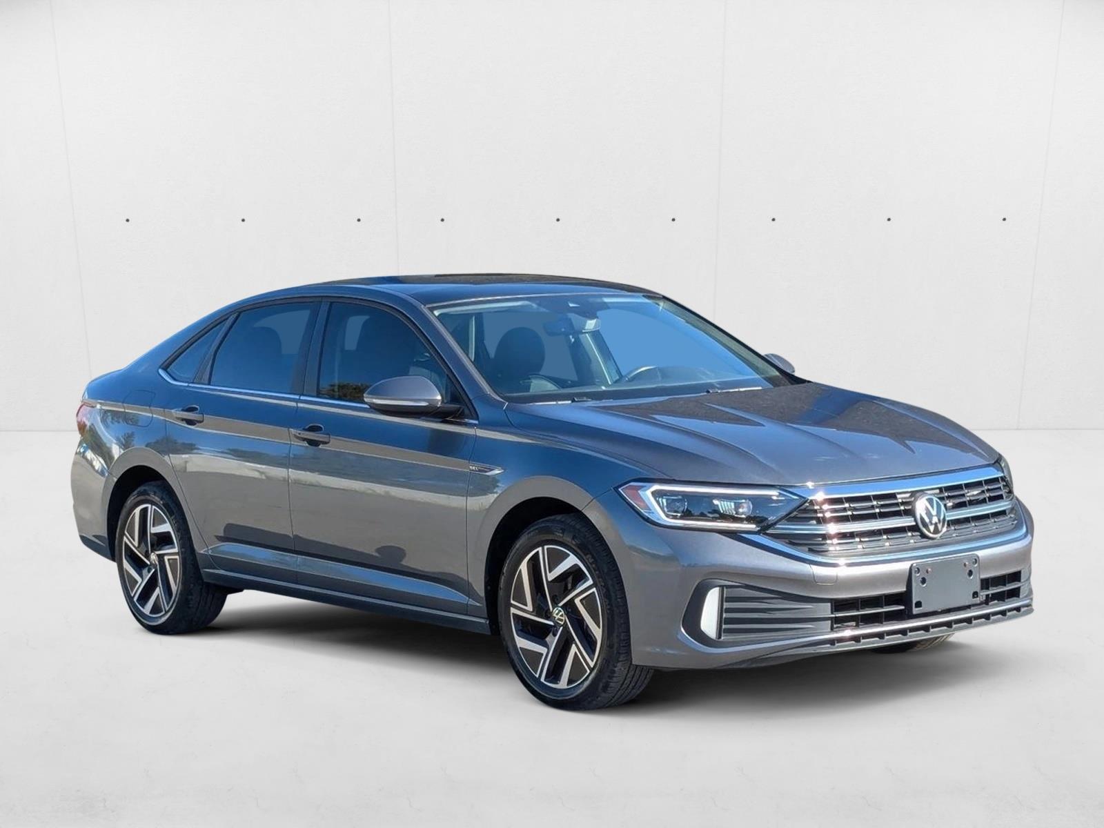 2023 Volkswagen Jetta 1.5T SEL photo 3