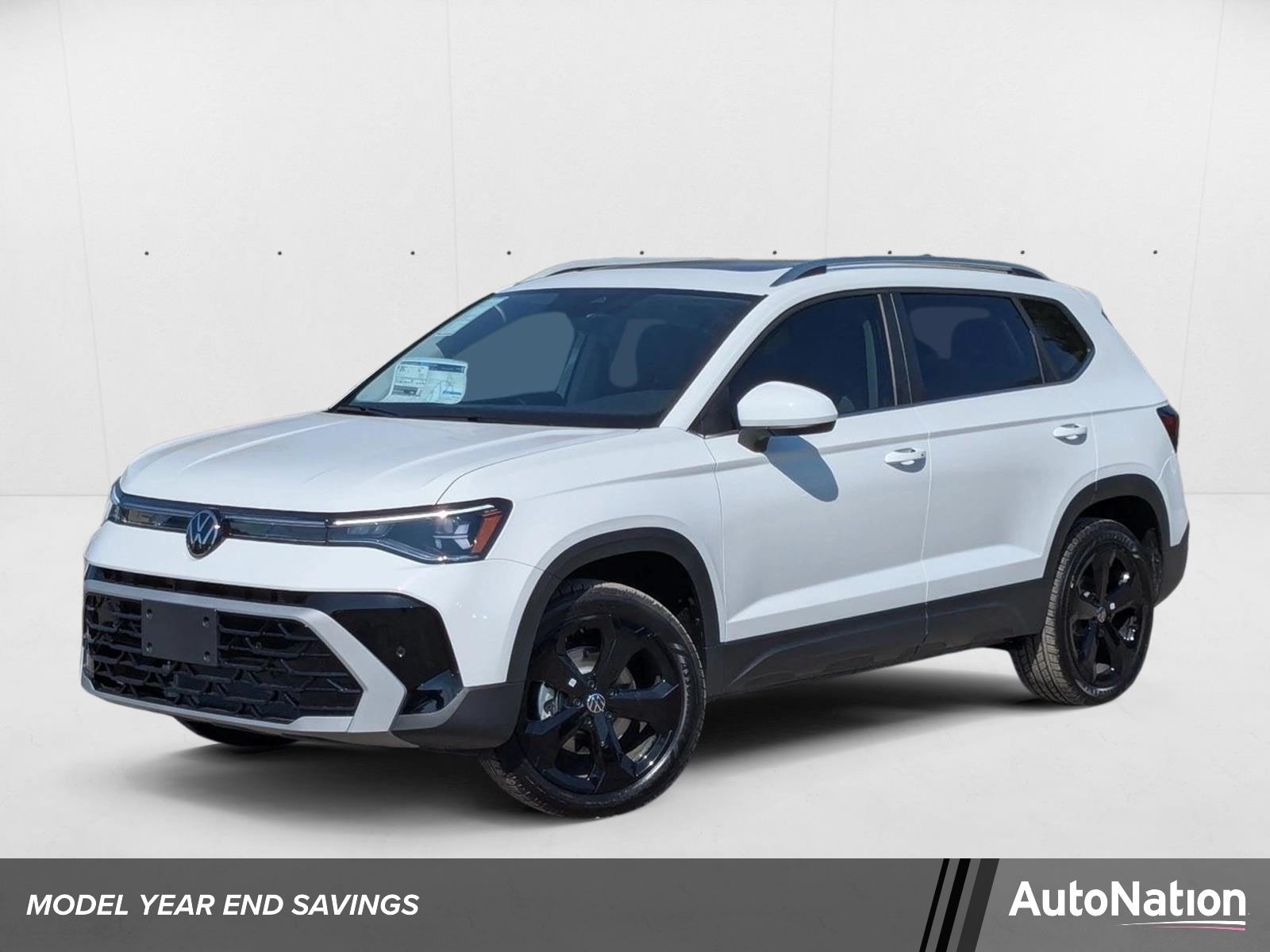 2025 Volkswagen Taos 1.5T SEL 4Motion's photo