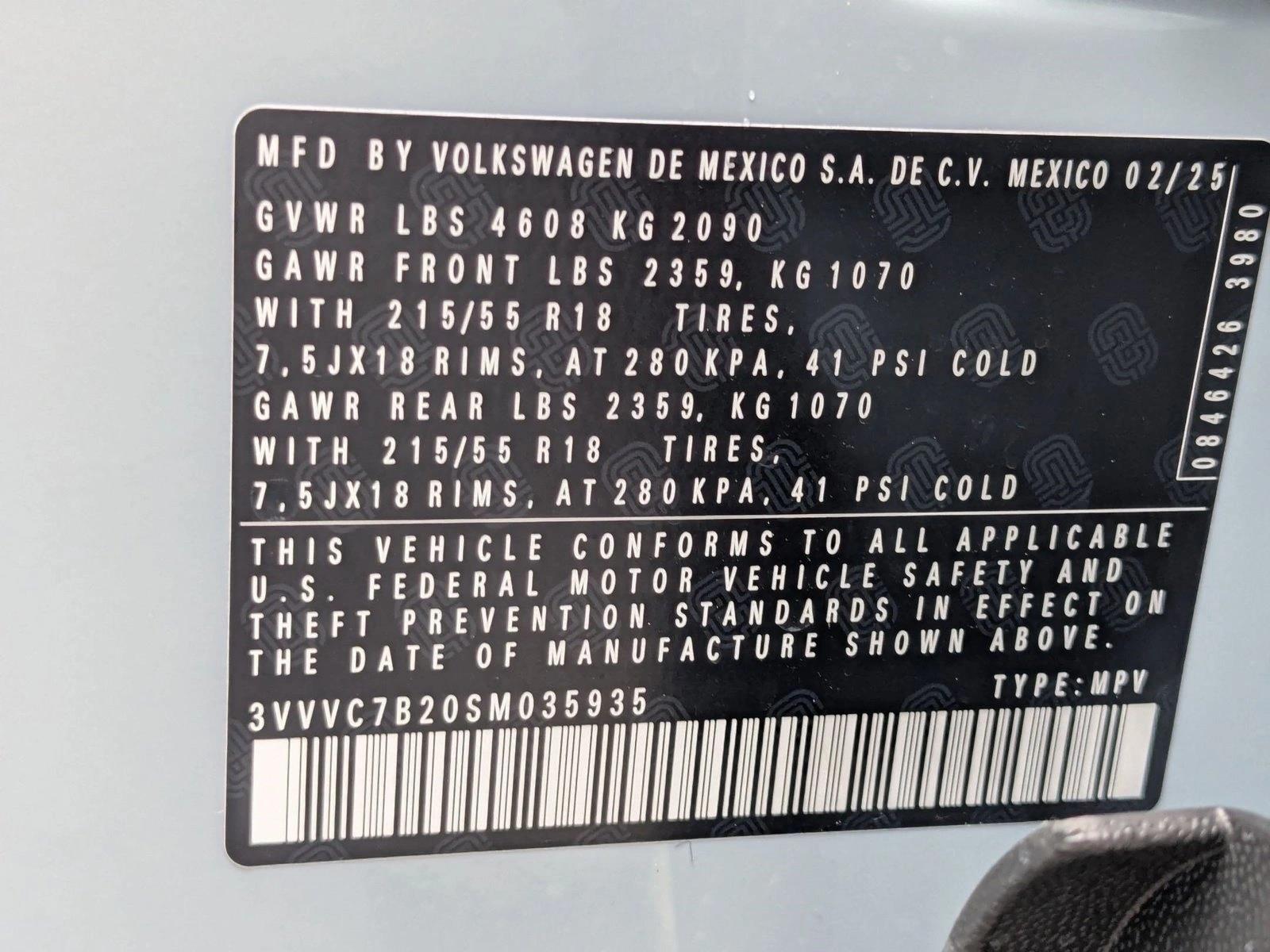 2025 Volkswagen Taos SE - Photo 20