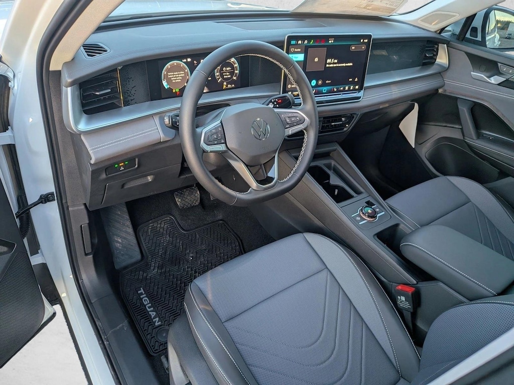 New 2026 Volkswagen Tiguan SE Sport Utility