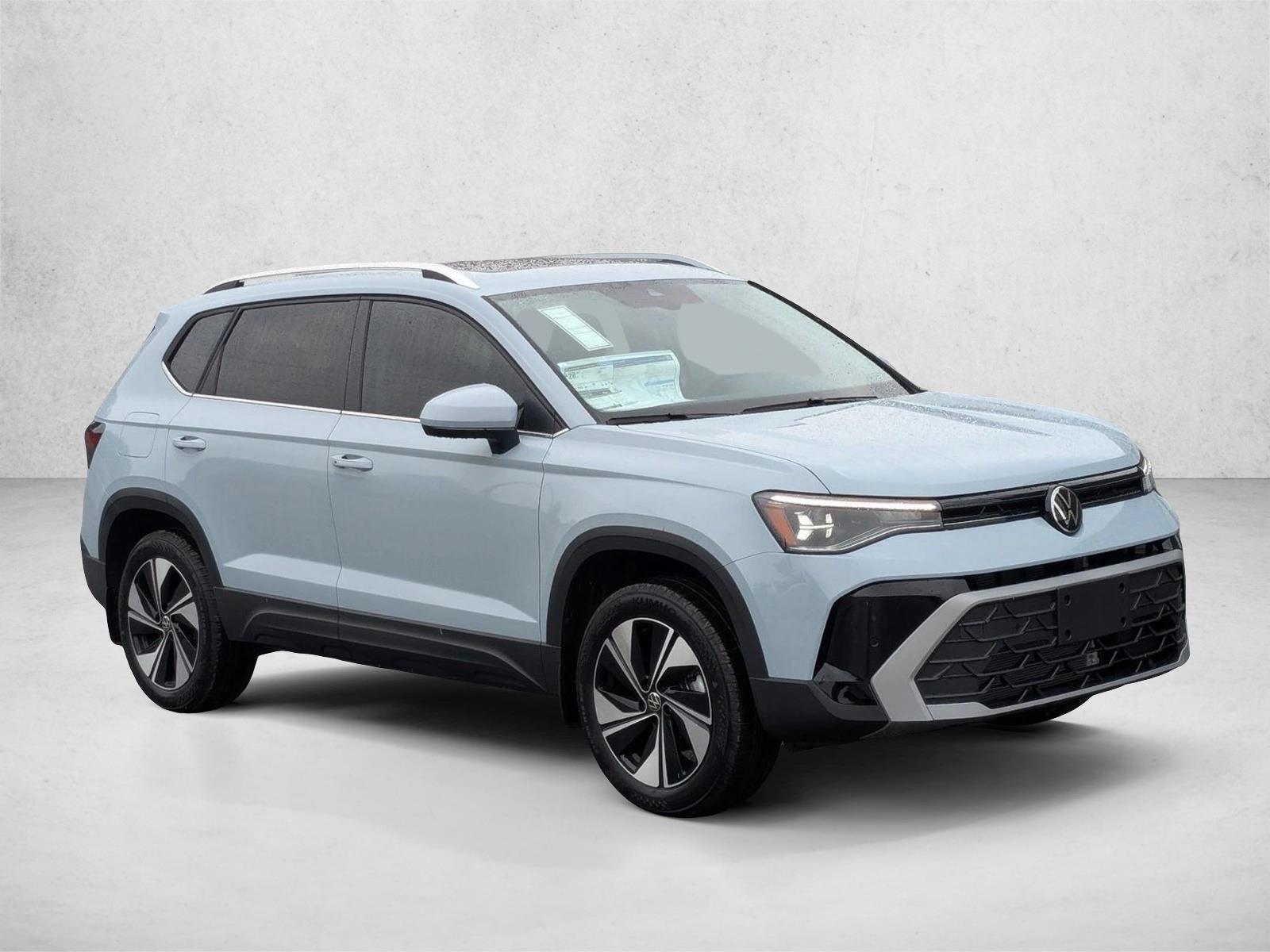 2025 Volkswagen Taos SE - Photo 7