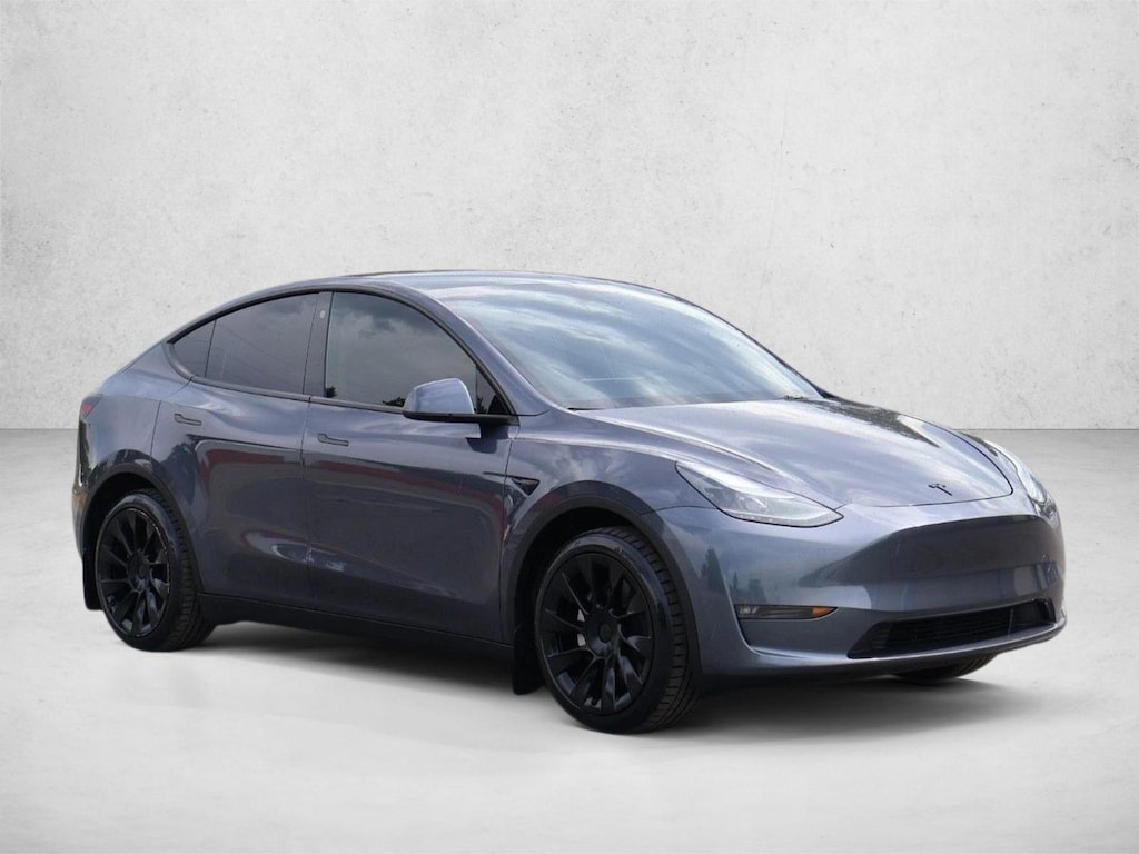 Used 2023 Tesla Model Y Long Range SUV
