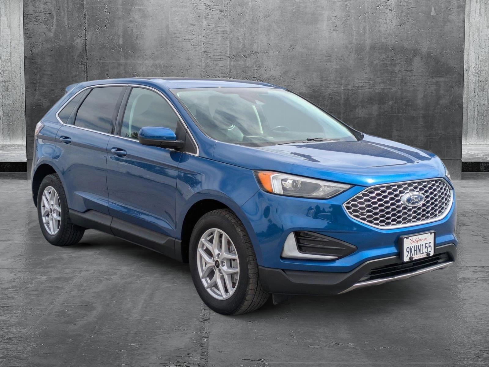 2024 Ford Edge SEL photo 3