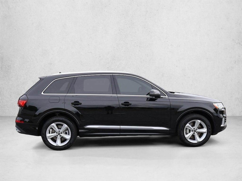 Used 2023 Audi Q7 45 Premium SUV