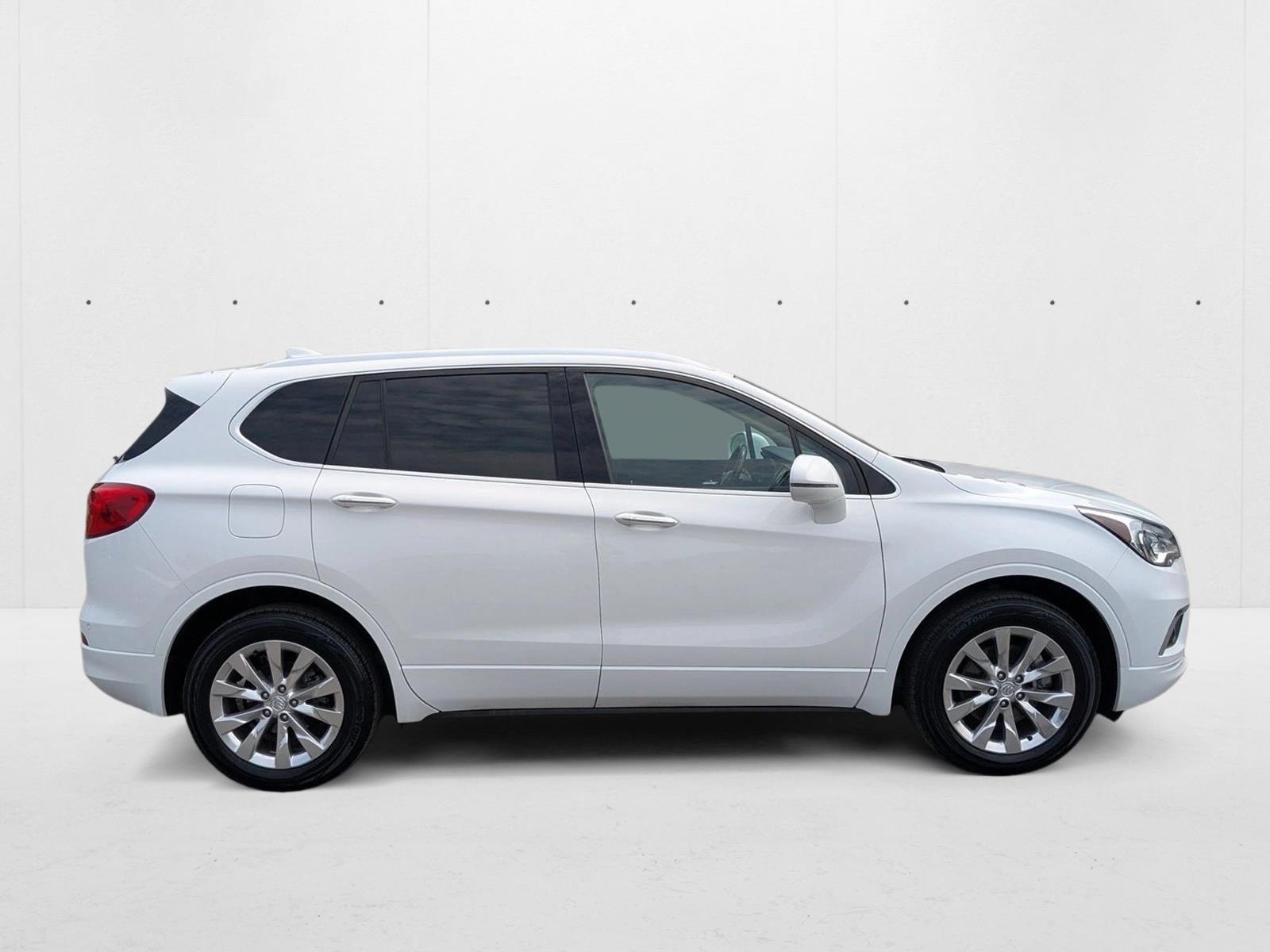 2017 Buick Envision Essence photo 4