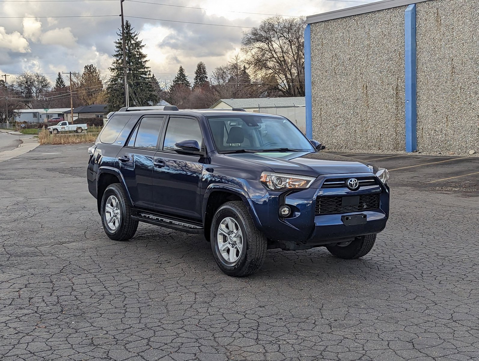 2021 Toyota 4Runner SR5 Premium photo 2