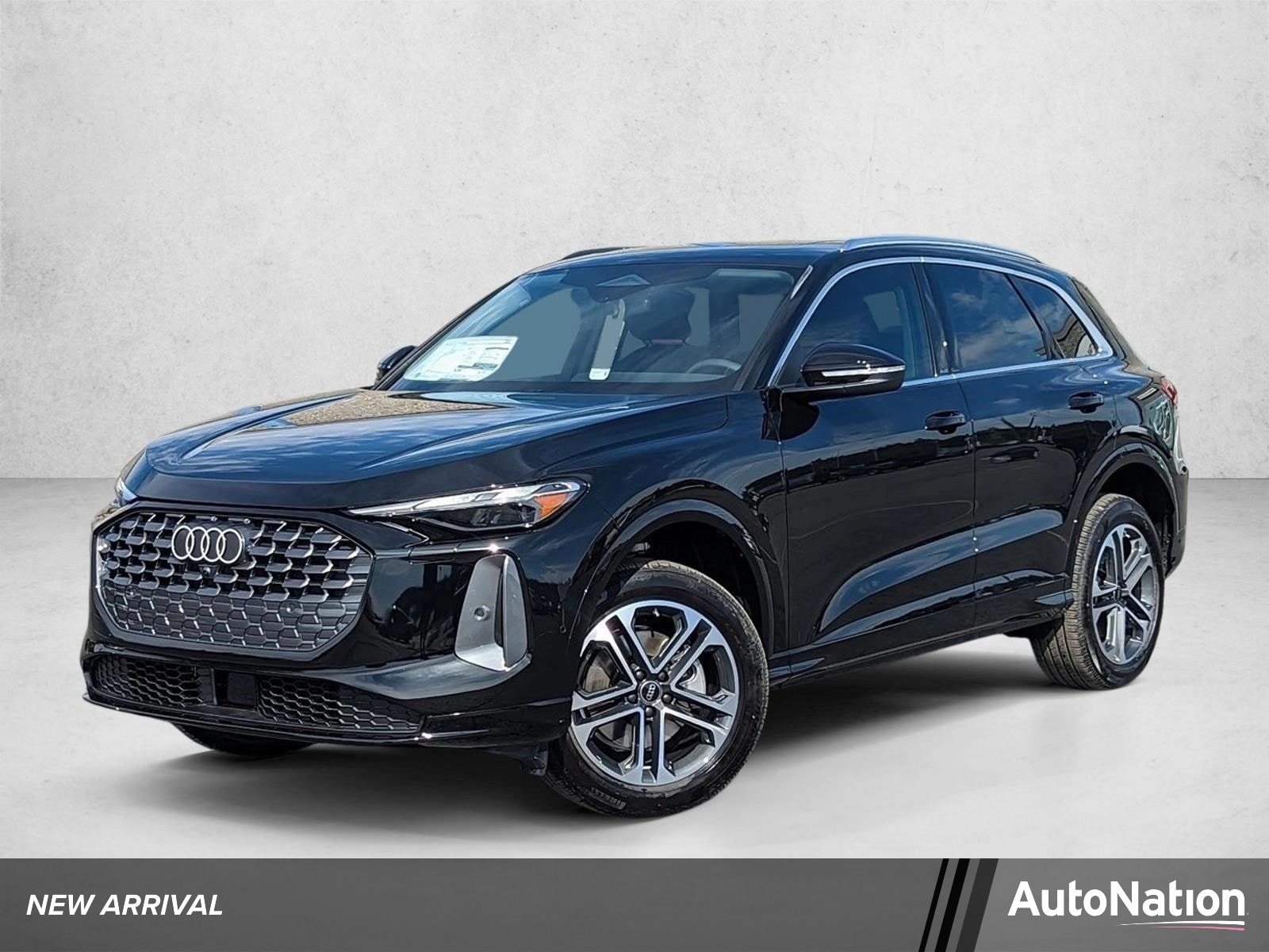 2025 Audi Q5 40 Premium's photo