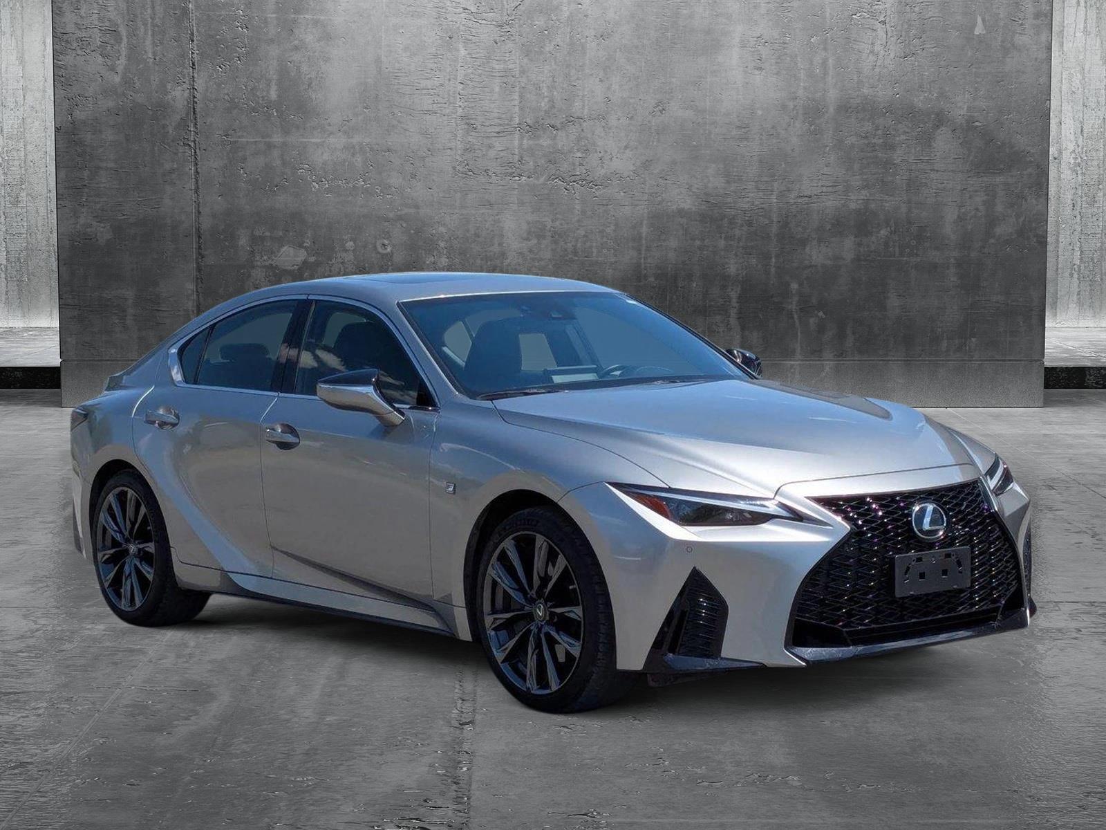 2021 Lexus IS 350 F SPORT photo 3