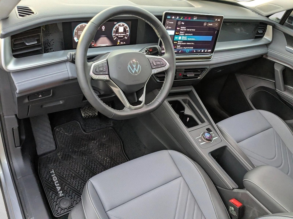 New 2026 Volkswagen Tiguan 2.0T SE SUV