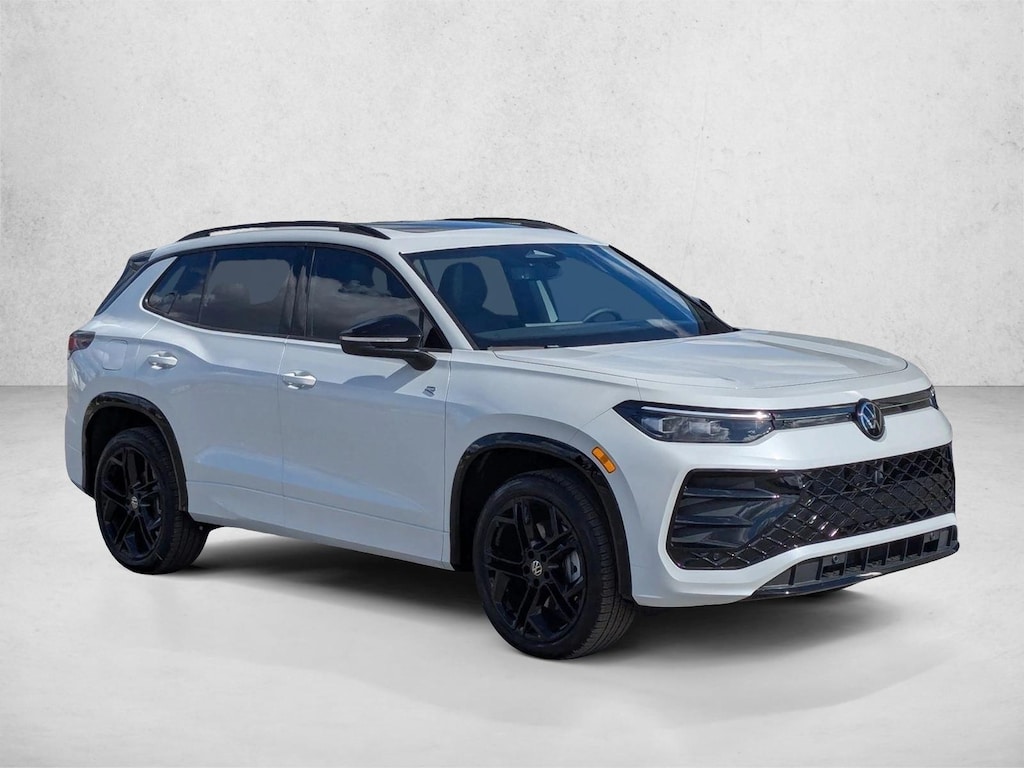 New 2026 Volkswagen Tiguan 2.0T SE R-Line Black SUV