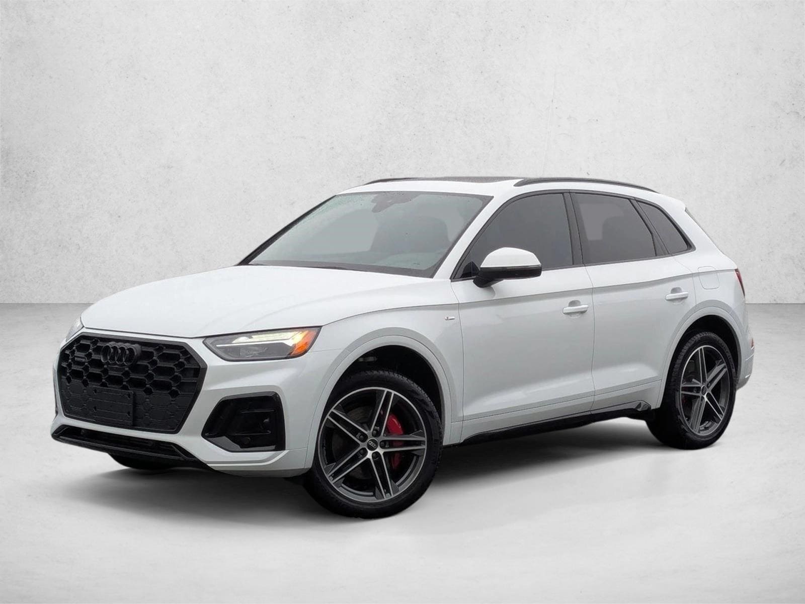 2025 Audi Q5 Premium Plus's photo