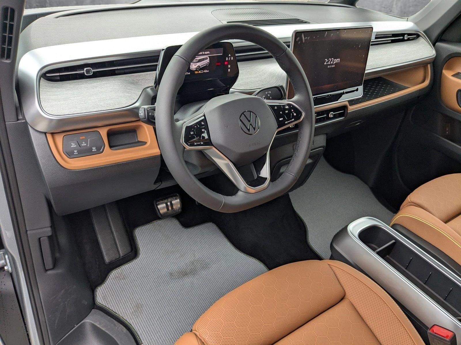 2025 Volkswagen ID. Buzz Pro S photo 3