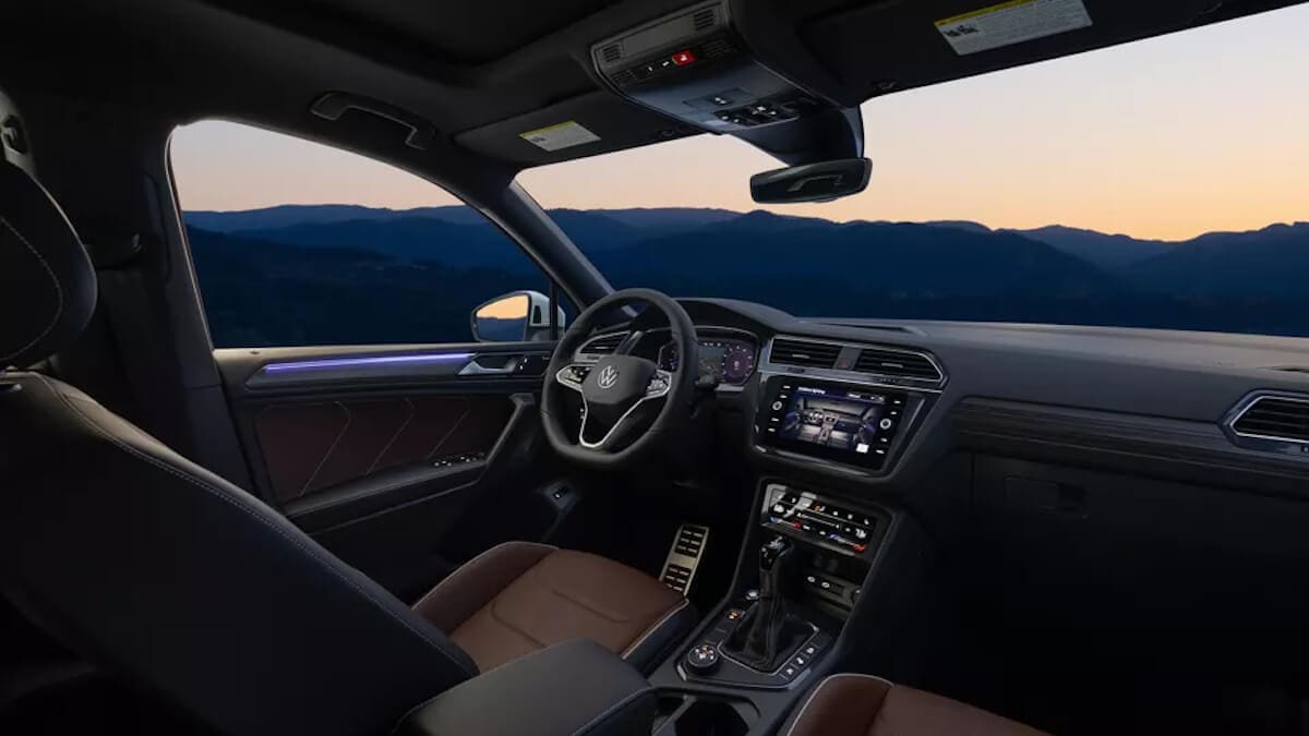 2024 Volkswagen Tiguan interior