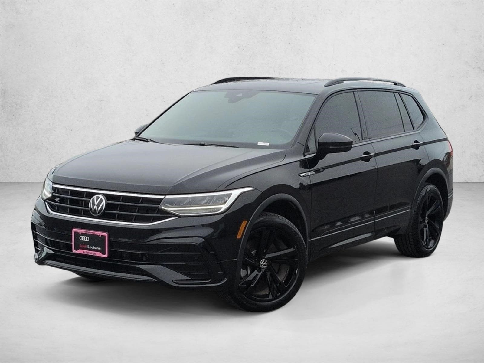 2023 Volkswagen Tiguan SE R-LINE BLACK