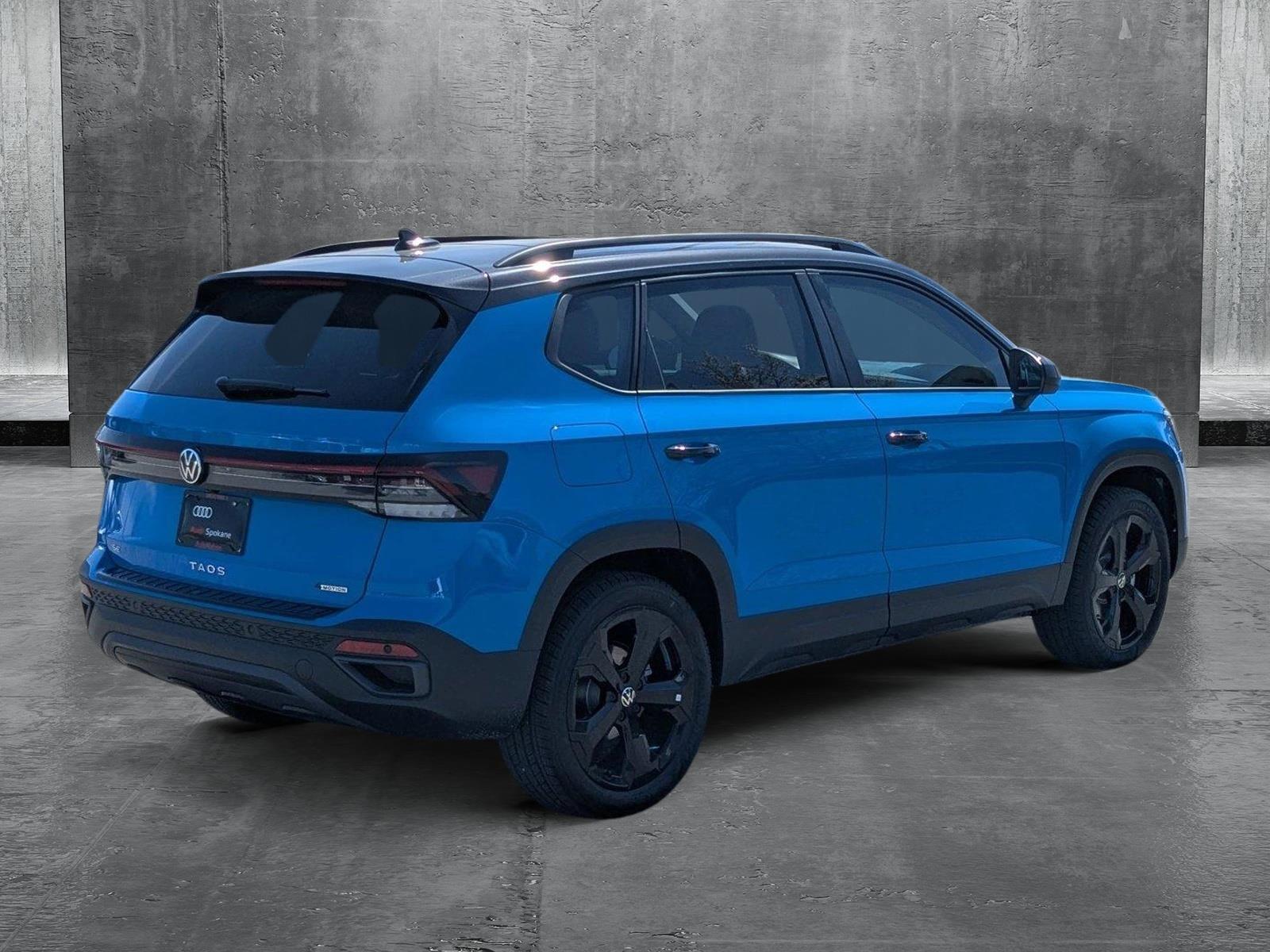 2025 Volkswagen Taos SE photo 2