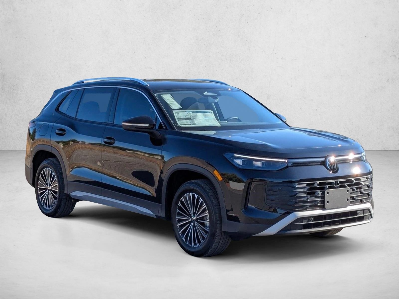 2025 Volkswagen Tiguan S - Photo 6