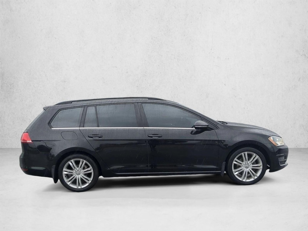 Used 2015 Volkswagen Golf SportWagen TDI S 4-Door Wagon