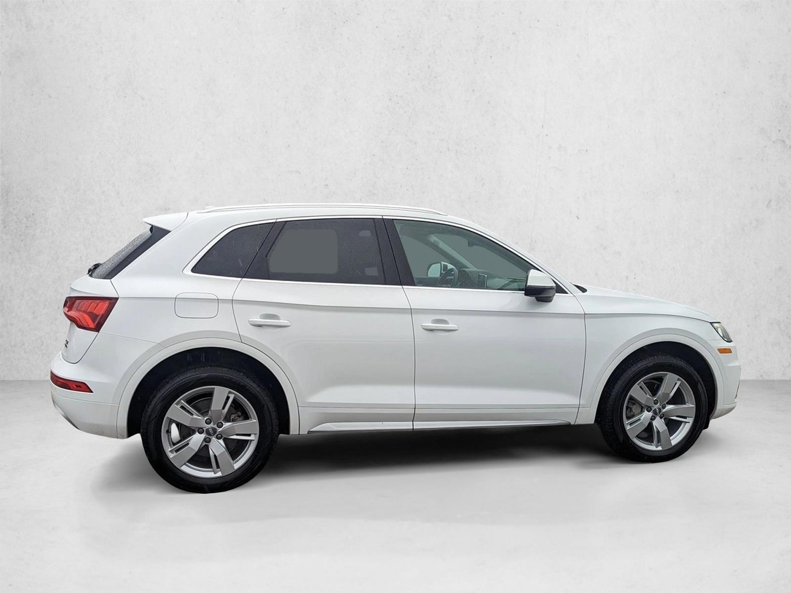 2018 Audi Q5 2.0T Premium photo 3