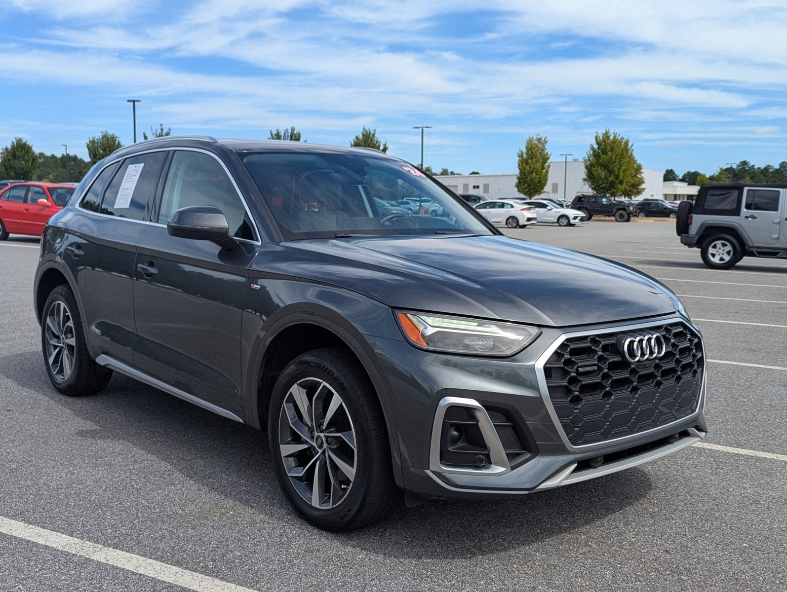 2024 Audi Q5 45 S line Premium photo 3