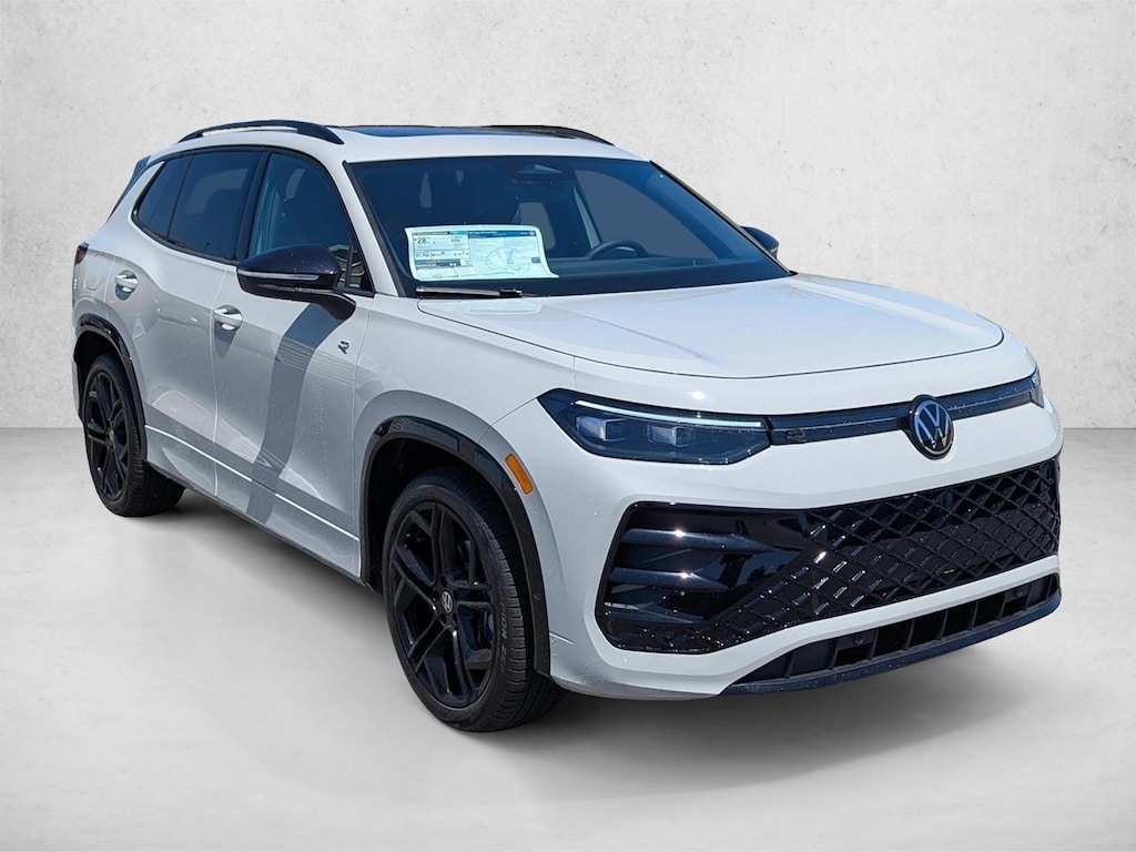 New 2026 Volkswagen Tiguan 2.0T SE R-Line Black SUV