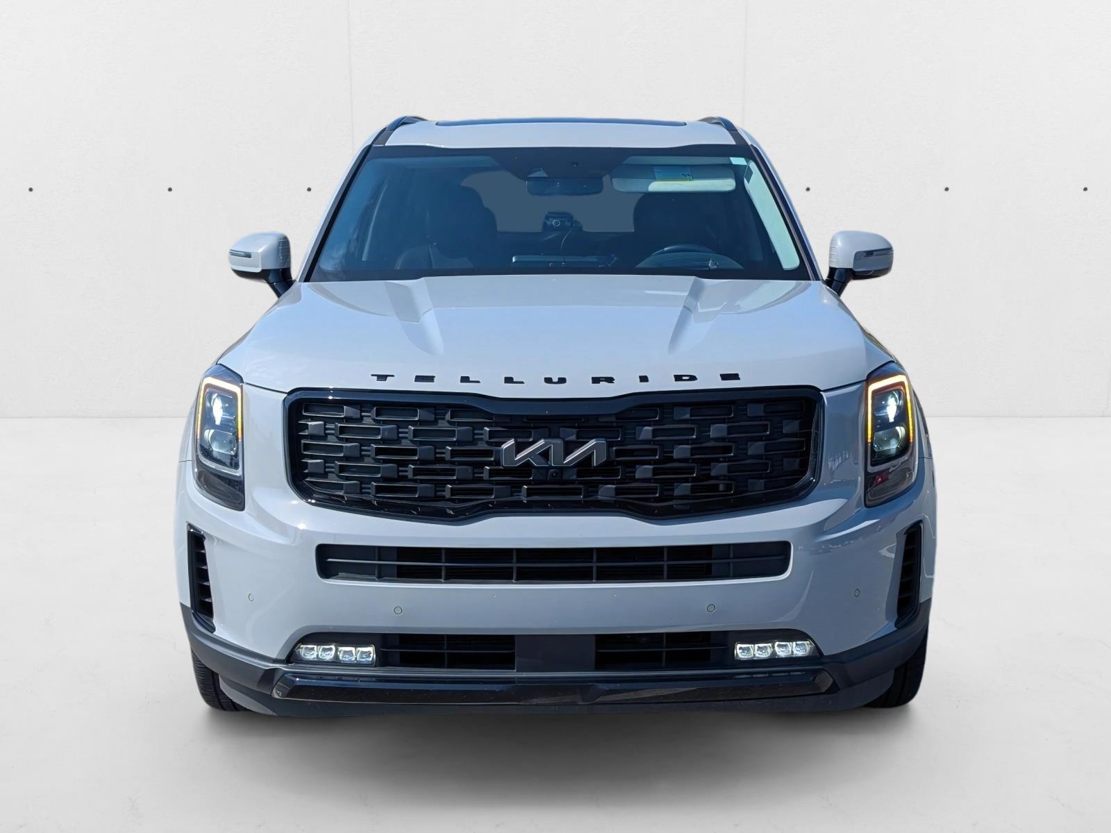 2022 Kia Telluride SX photo 2