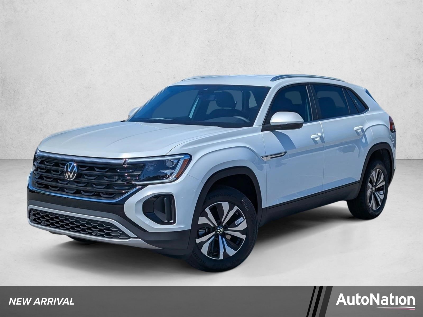 2026 Volkswagen Atlas Cross Sport 2.0T SE's photo