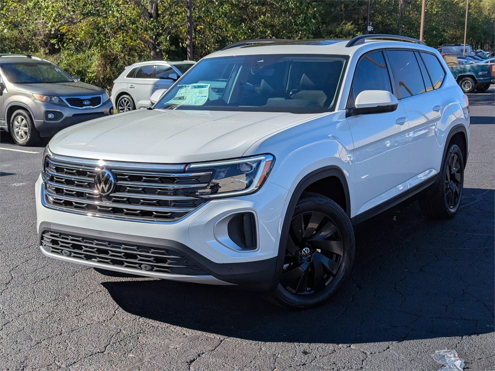 2026 Volkswagen Atlas SE w/Tech's photo