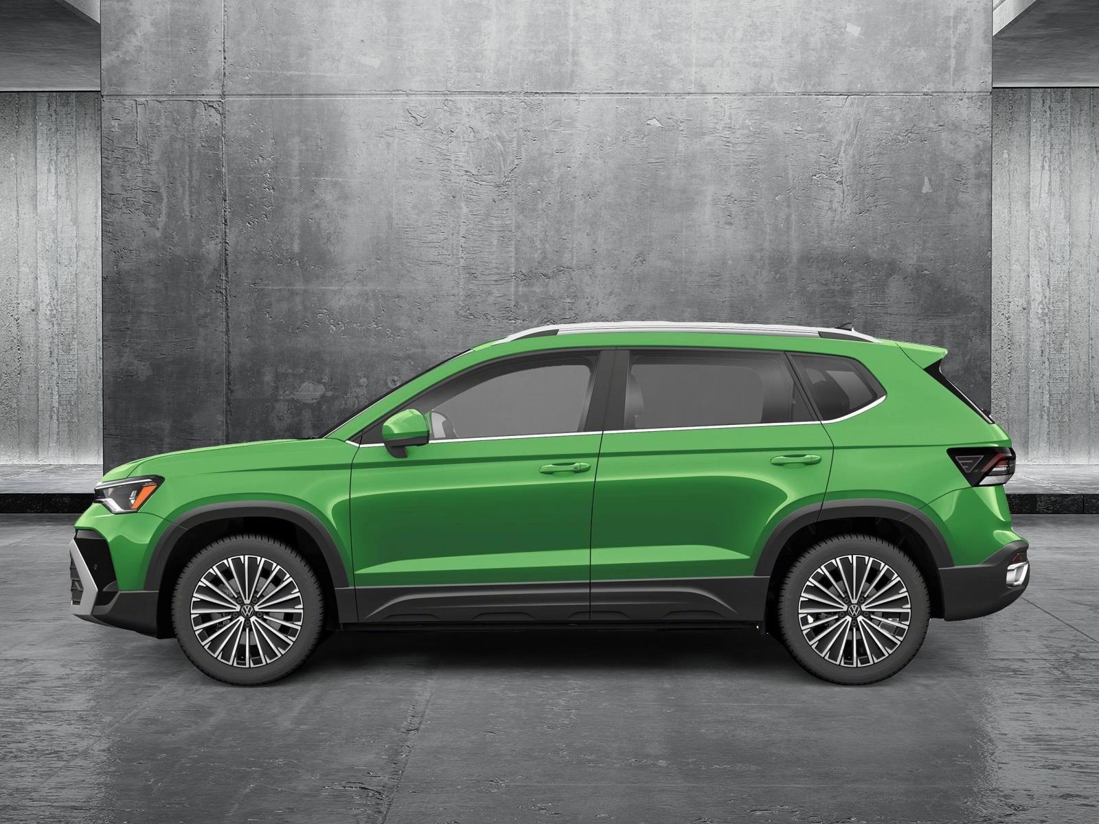 2025 Volkswagen Taos SE photo 2