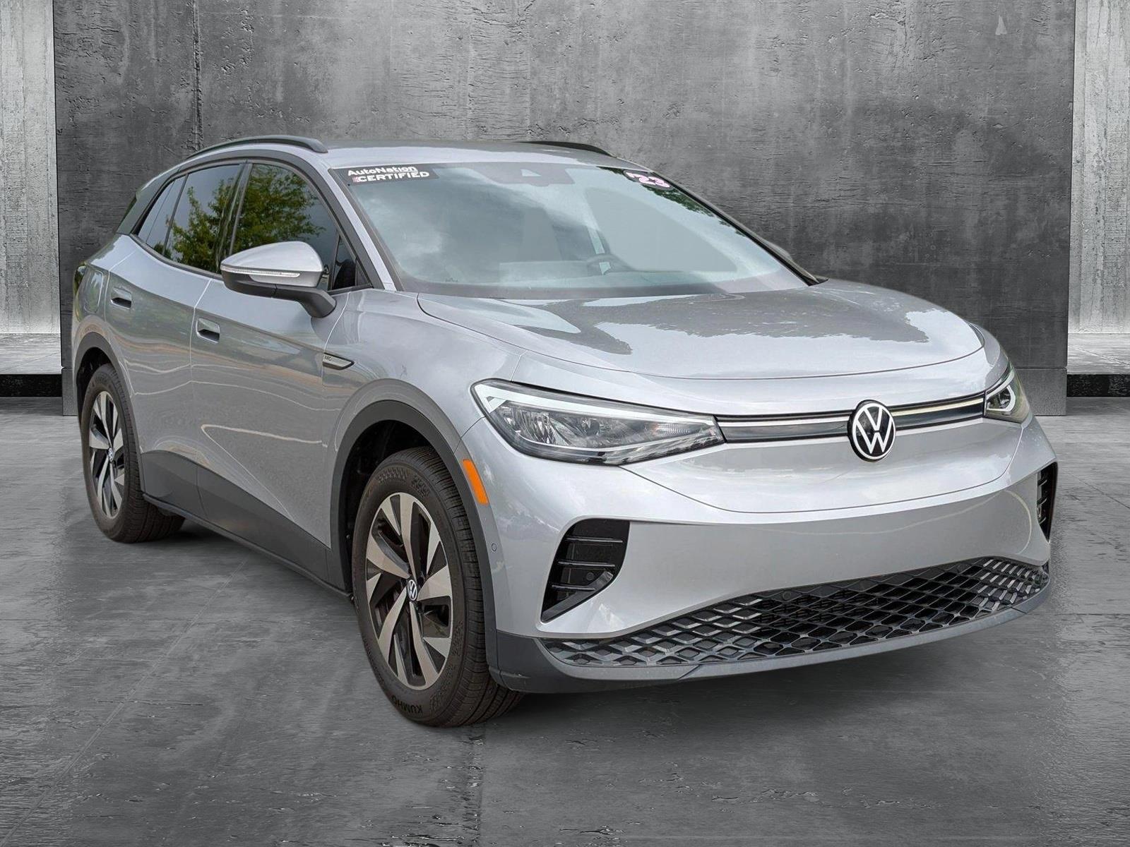 2023 Volkswagen ID.4 Pro photo 3