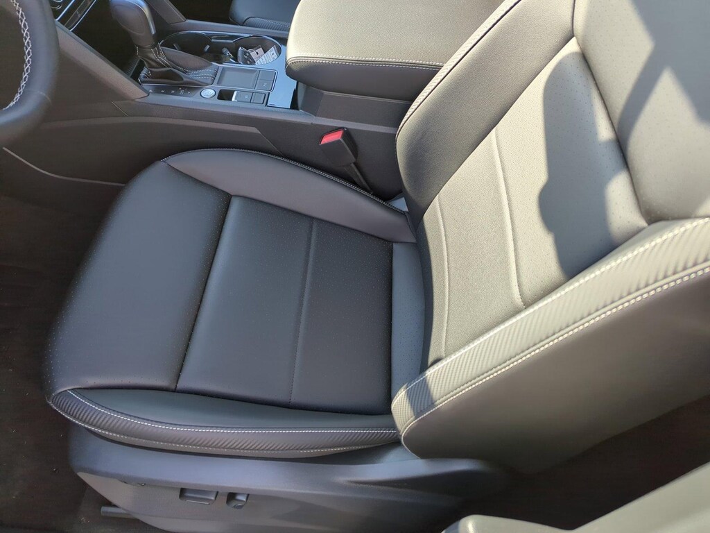 New 2023 Volkswagen Atlas Cross Sport 3.6L V6 SE w/Technology SUV
