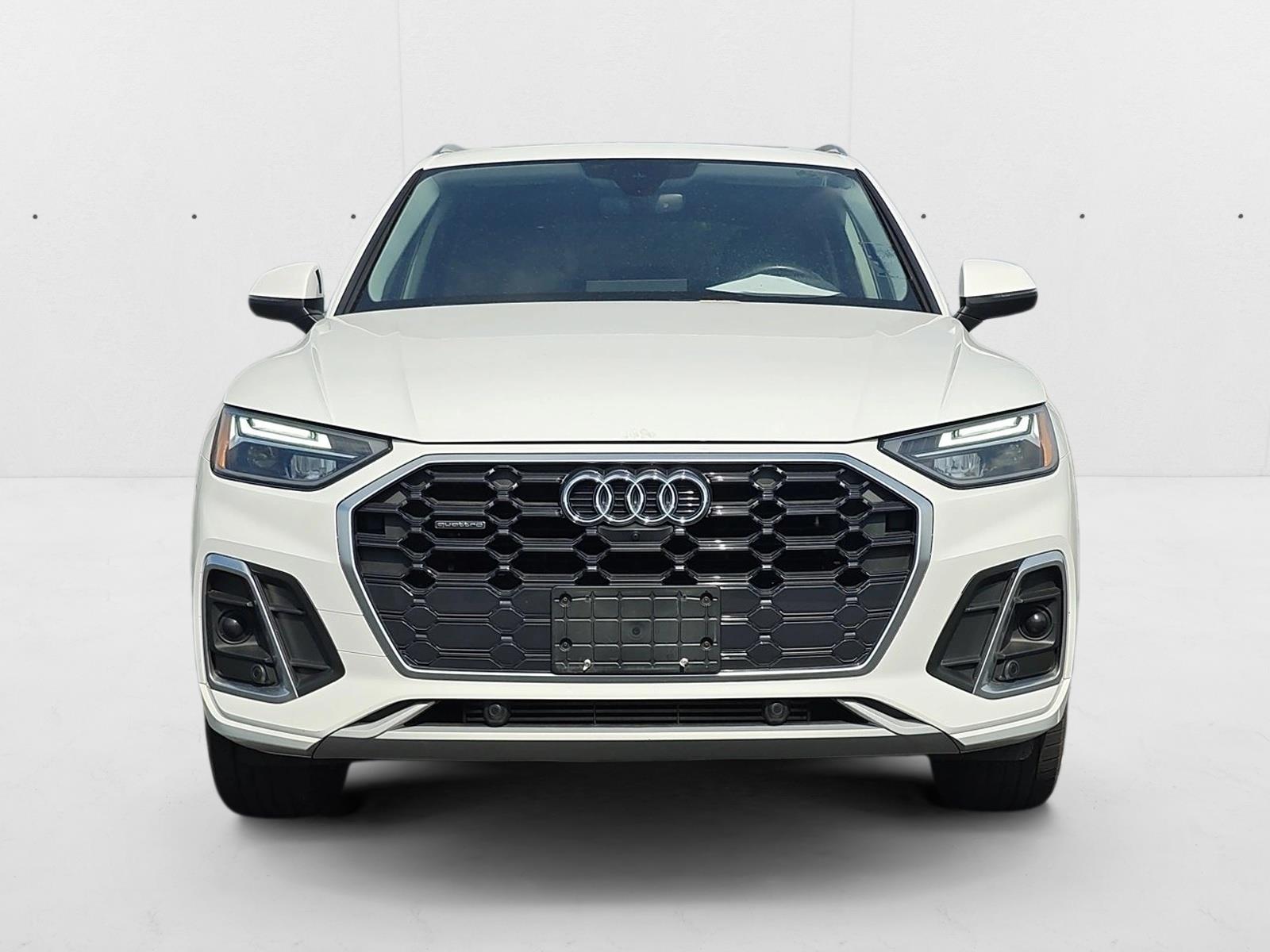 2022 Audi Q5 S line Premium Plus photo 2
