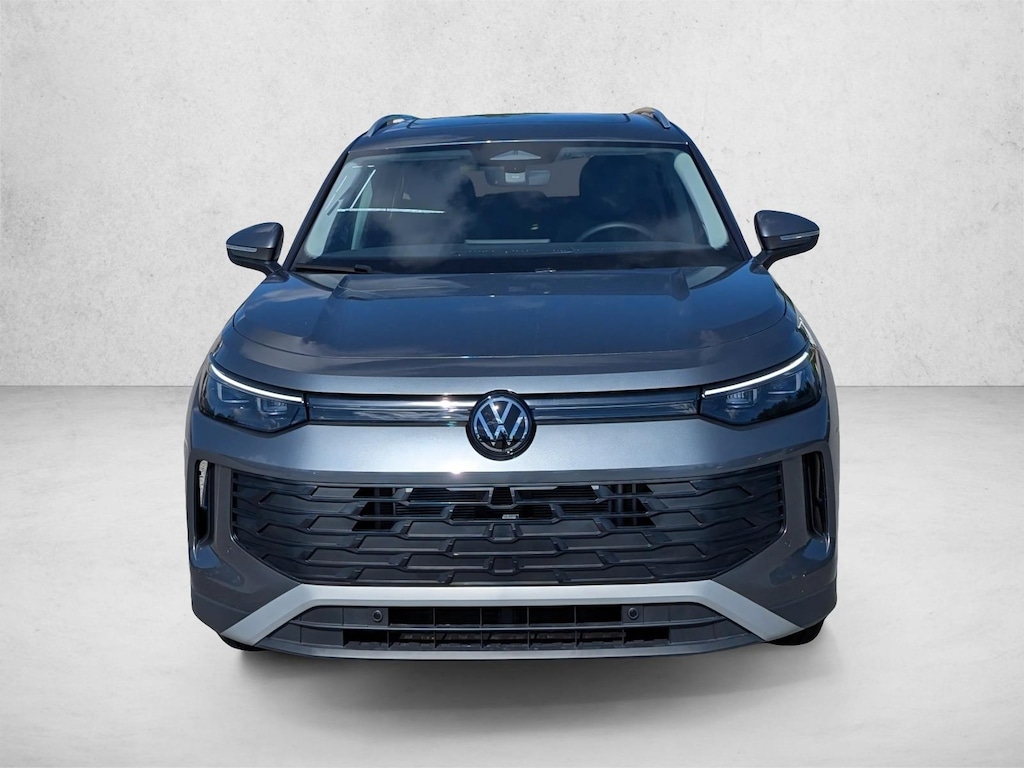 New 2026 Volkswagen Tiguan SE SUV