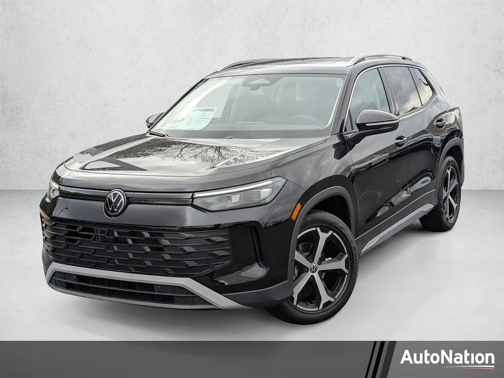 New 2026 Volkswagen Tiguan 2.0T SE SUV