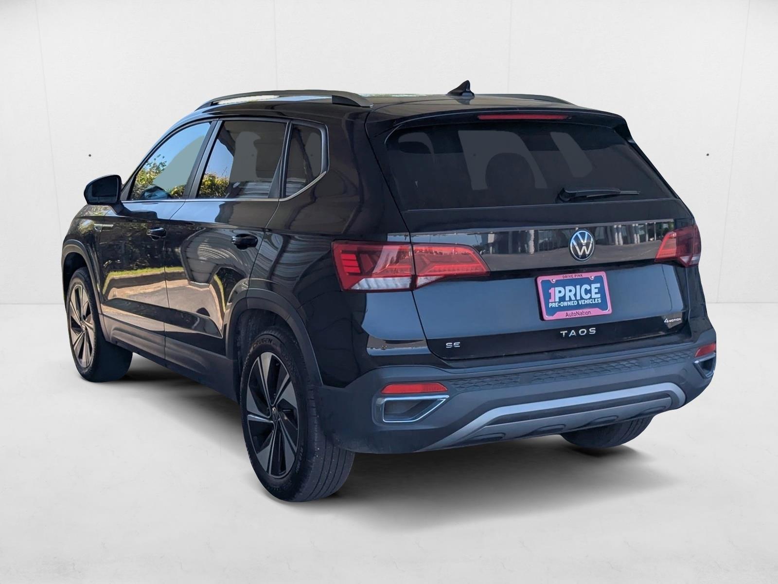 Image of Used 2024 Volkswagen Taos 1.5T SE