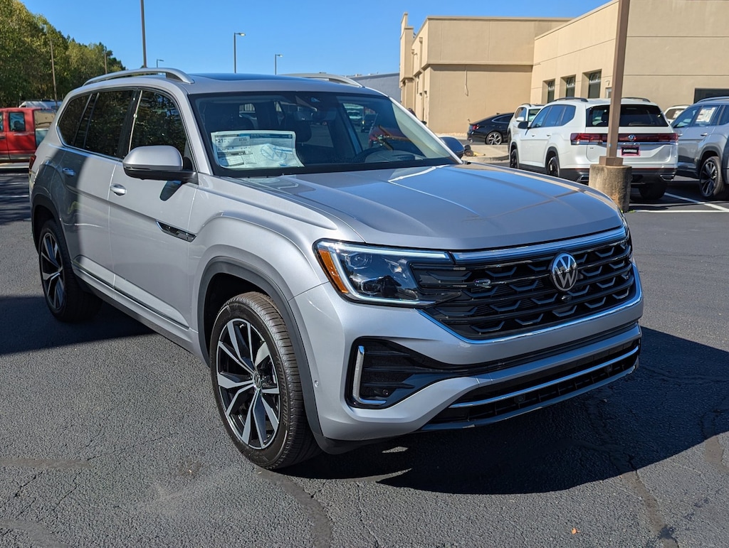 New 2026 Volkswagen Atlas 2.0T SEL Premium R-Line SUV