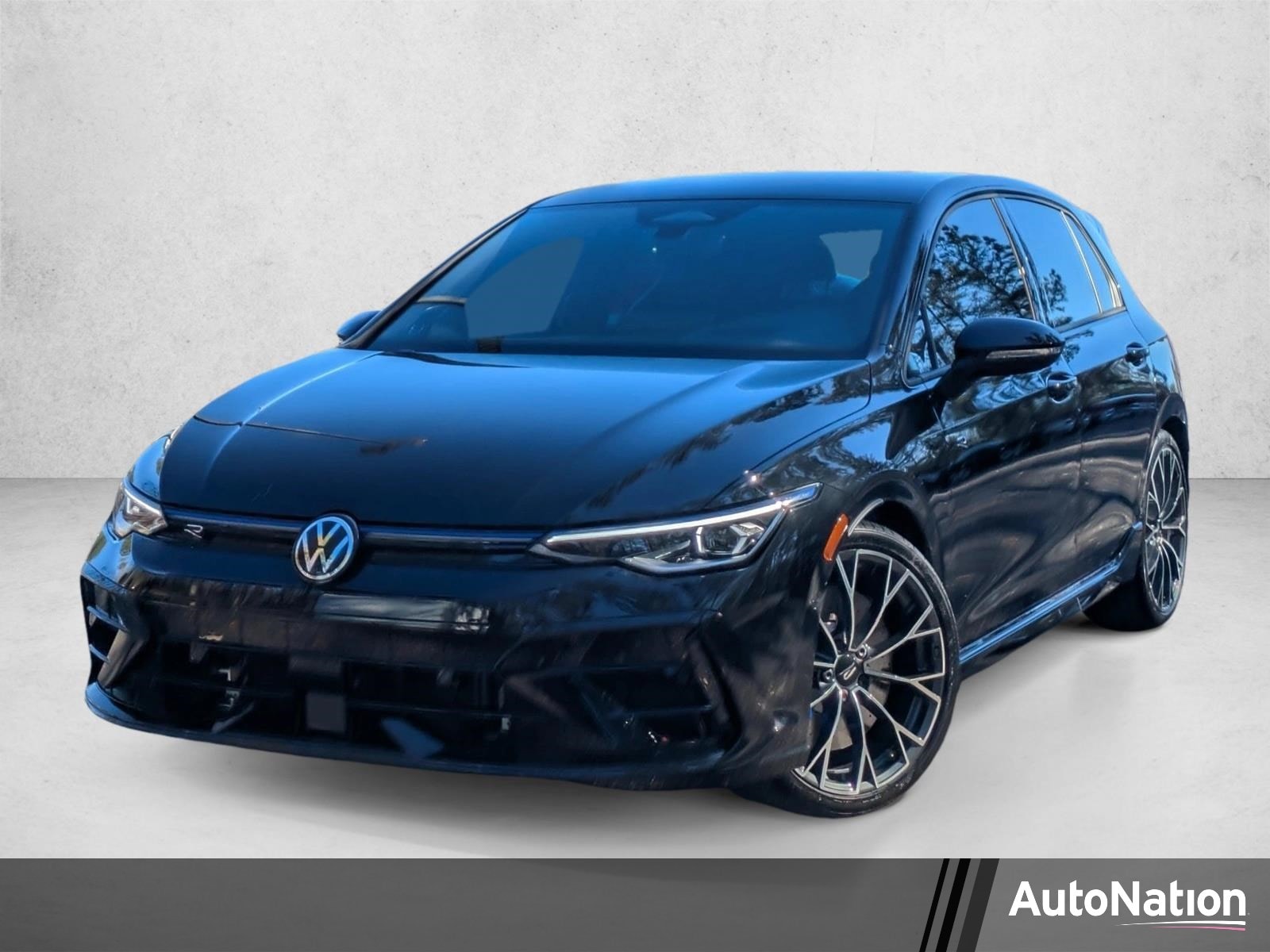 2026 Volkswagen Golf R Golf R 4-door DSG's photo
