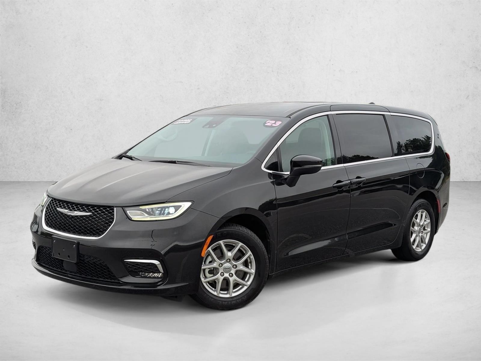  Chrysler Pacifica