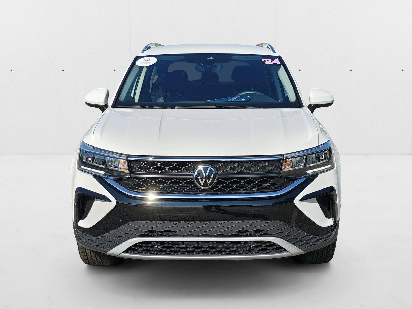 2024 Volkswagen Taos SE photo 2