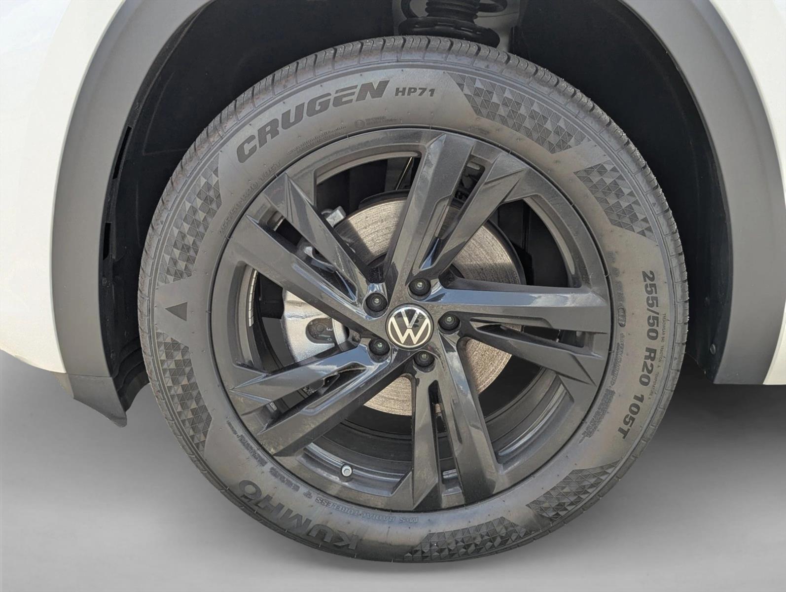 2026 Volkswagen Atlas Cross Sport SEL R-LINE - Photo 9