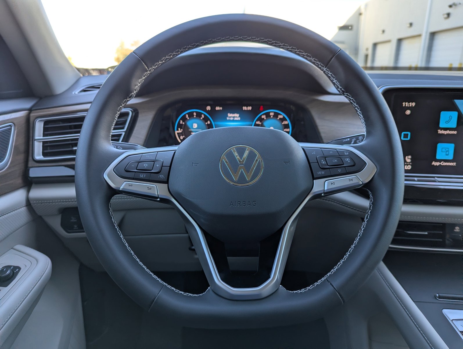 2026 Volkswagen Atlas SE - Photo 14