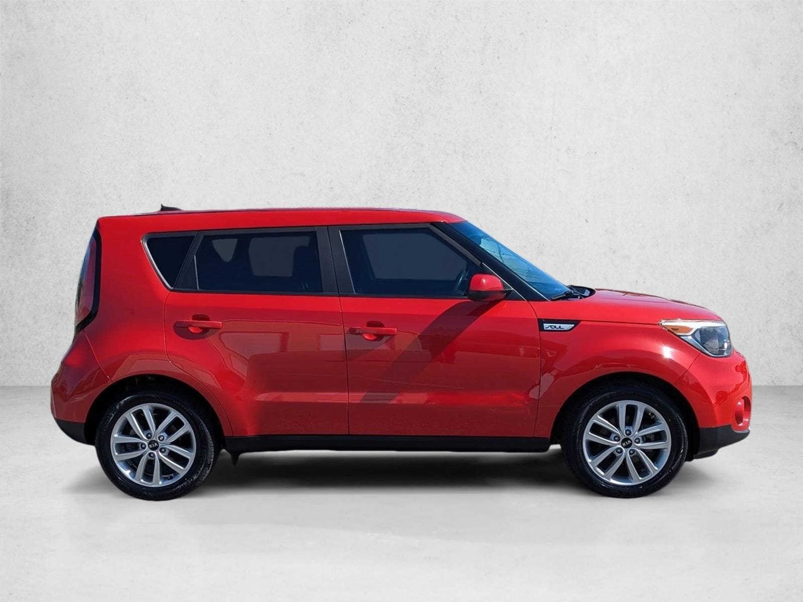 2019 Kia Soul +