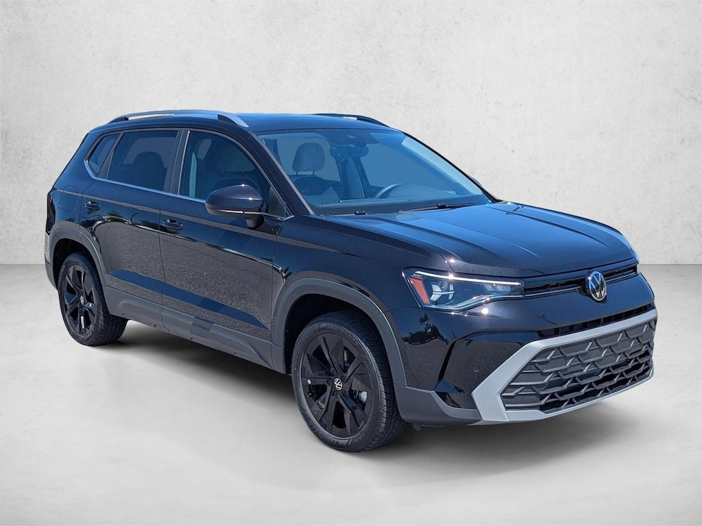 New 2026 Volkswagen Taos 1.5T SE SUV
