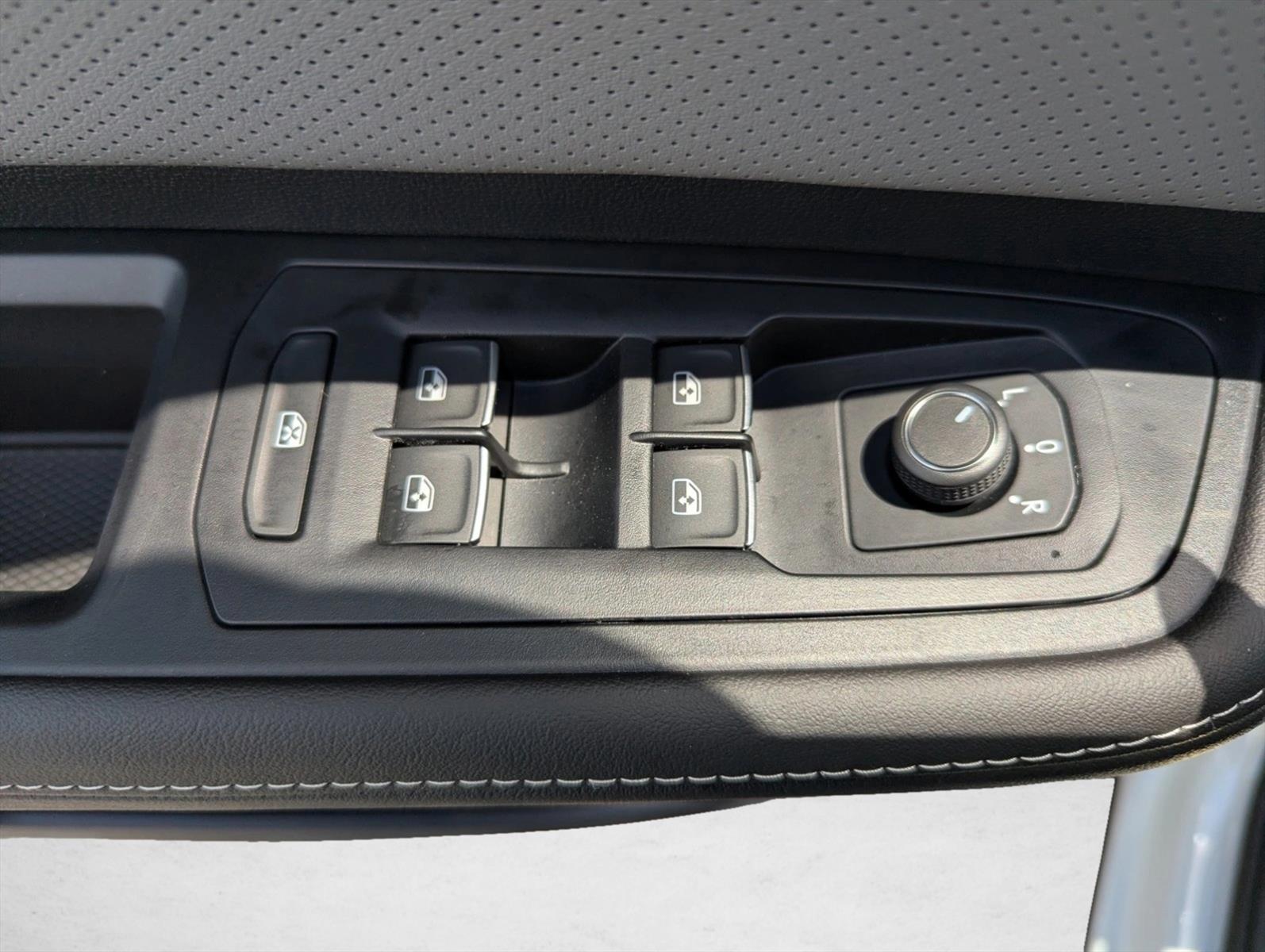 2026 Volkswagen Atlas Cross Sport SEL R-LINE - Photo 10