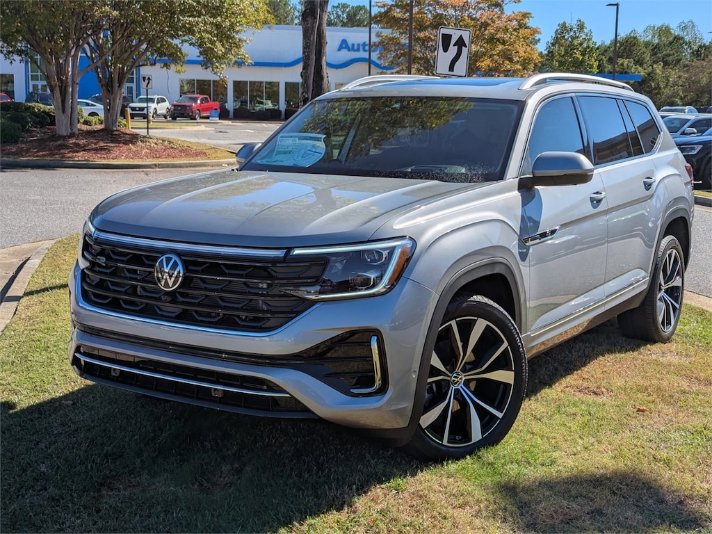 New 2026 Volkswagen Atlas 2.0T SEL Premium R-Line SUV