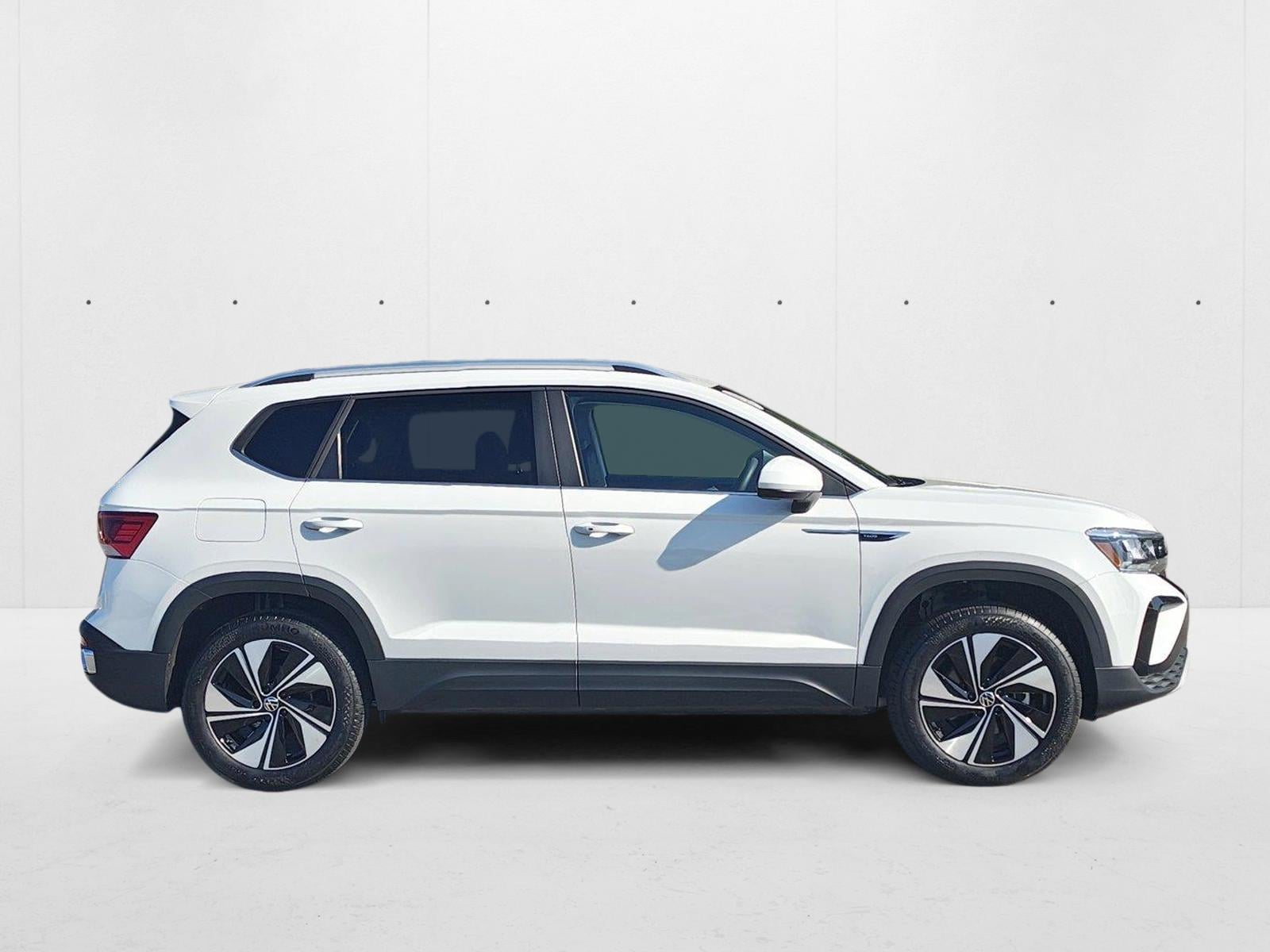 Image of Certified Pre Owned 2024 Volkswagen Taos 1.5T SE